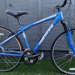 GT Transeo 3.0 7005 City Cross Design Aluminum Hybrid Bike
