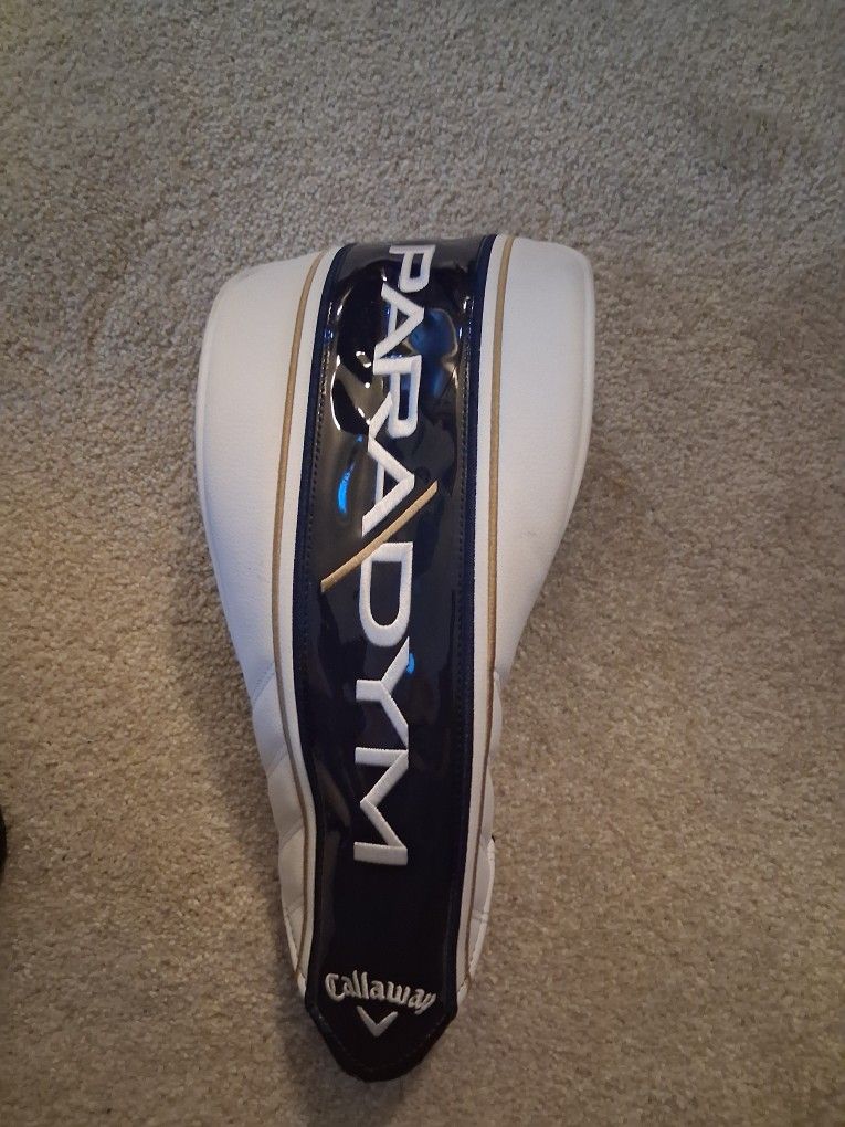 New CALLAWAY PARADYM DRIVER HEADCOVER