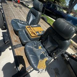 OBS seats With wood Center Console