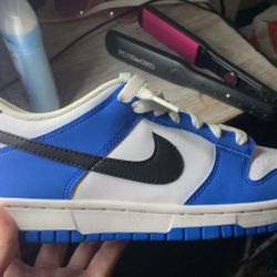 Nike Dunks, Blue, 6.5. 