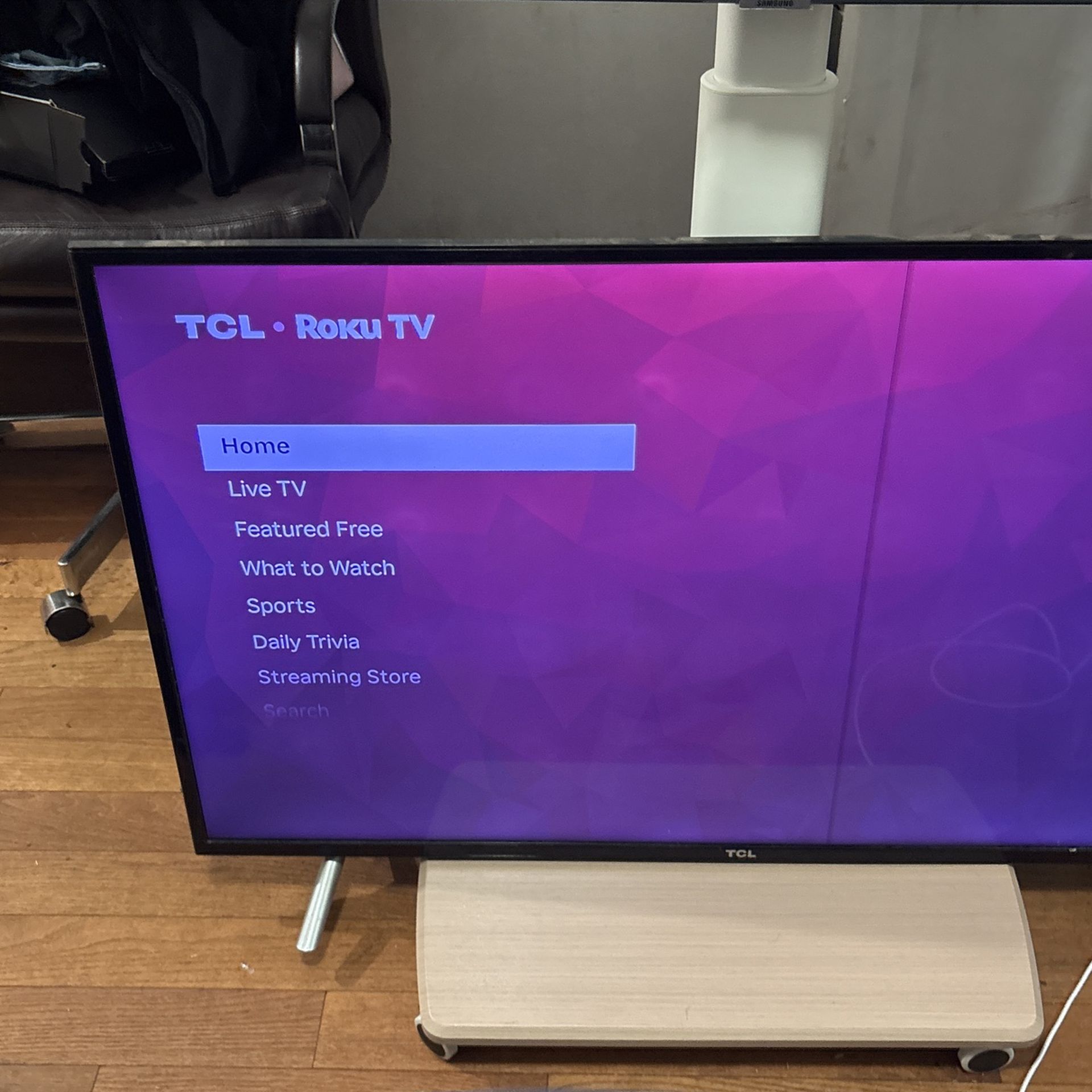 Roku TV 45 or 50inch