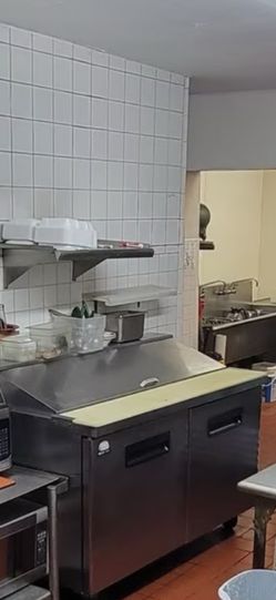 Stainless Steel Sandwich/salad Table With Wheels 