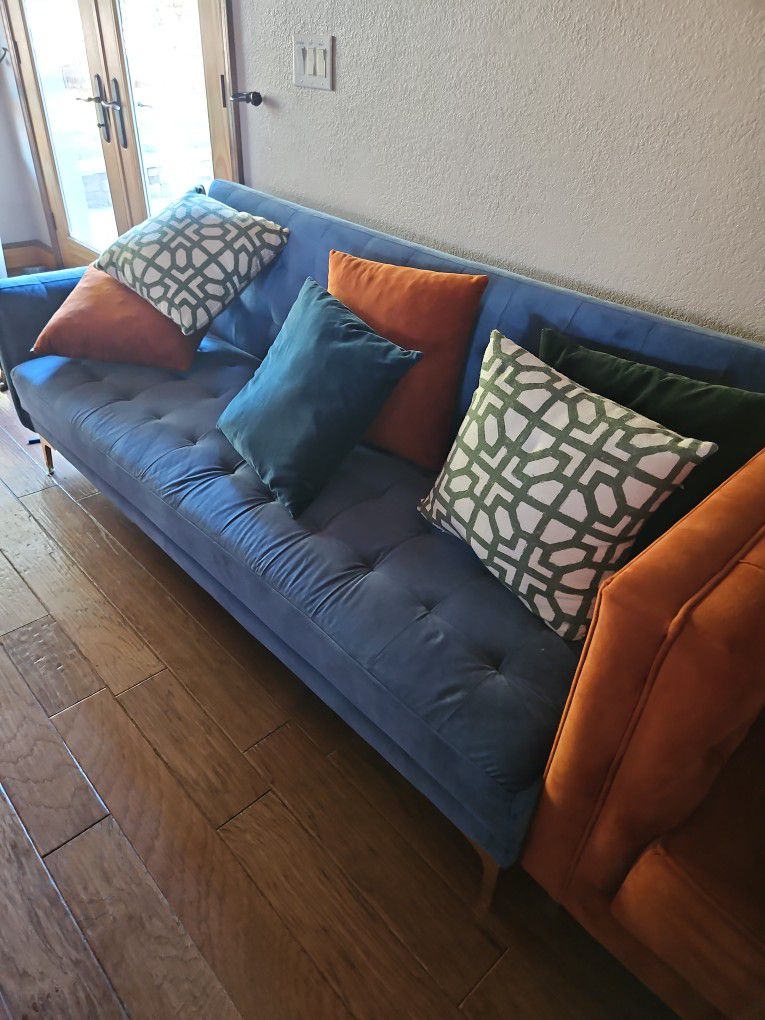 Velvet Blue Couch Futon 