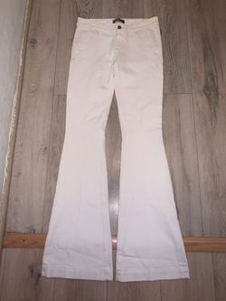 PAIGE Cone Frankie Alma Flare Jeans Size: 27 Waist