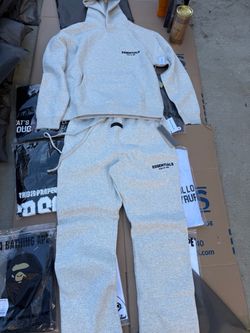Essentials Set