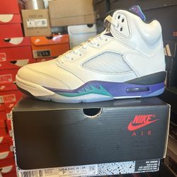 Air Jordan 5 Grape Men Size 7.5.   Women Size 9