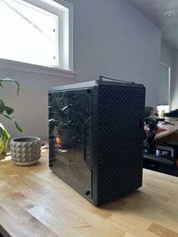 PC w/ RX580 Ryzen 5 3600 16GB RAM