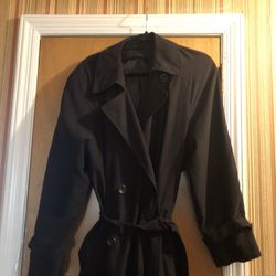 Long Length Raincoat Women’s Size M/L