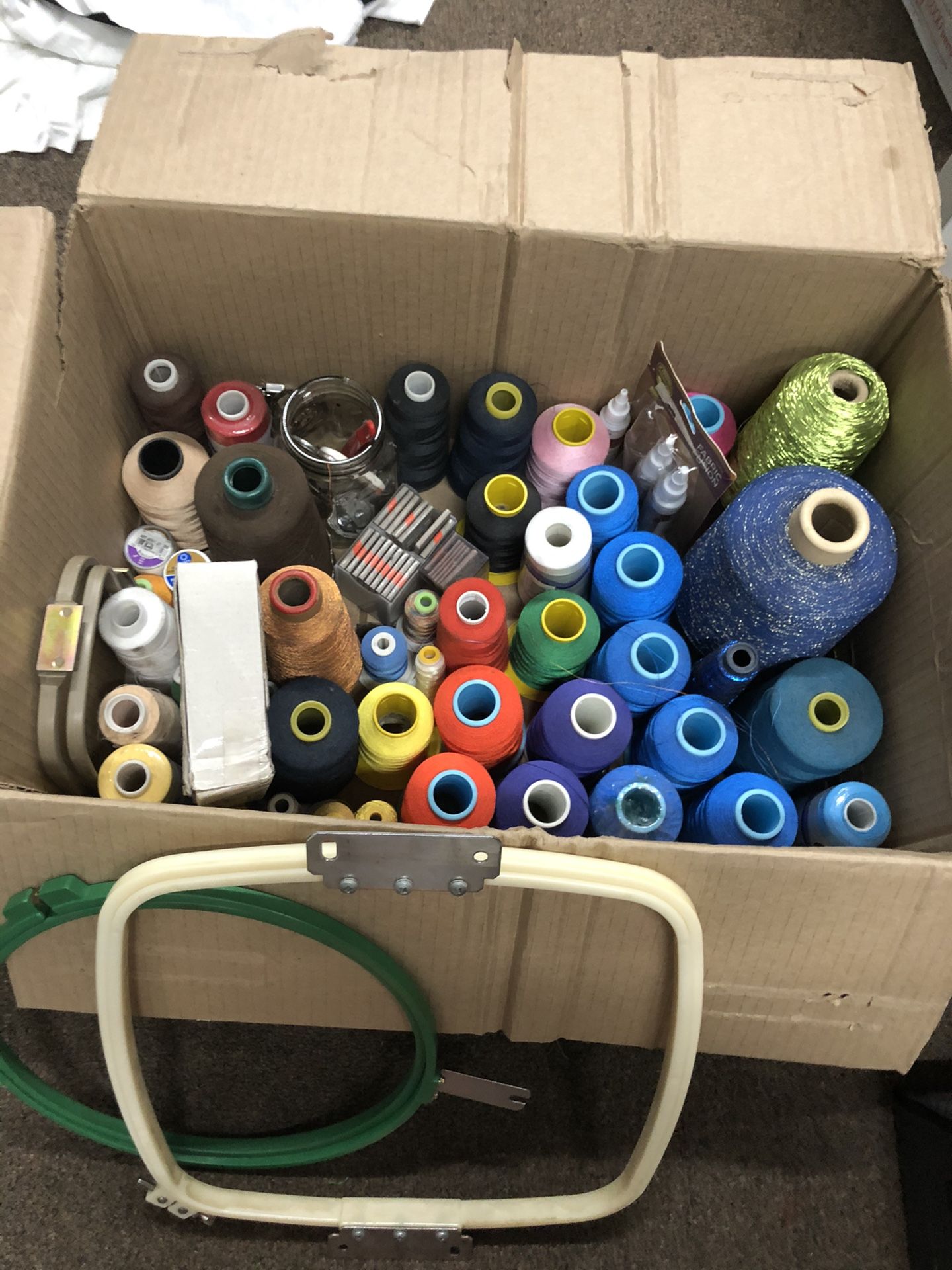 50 rolls of embroidery threads