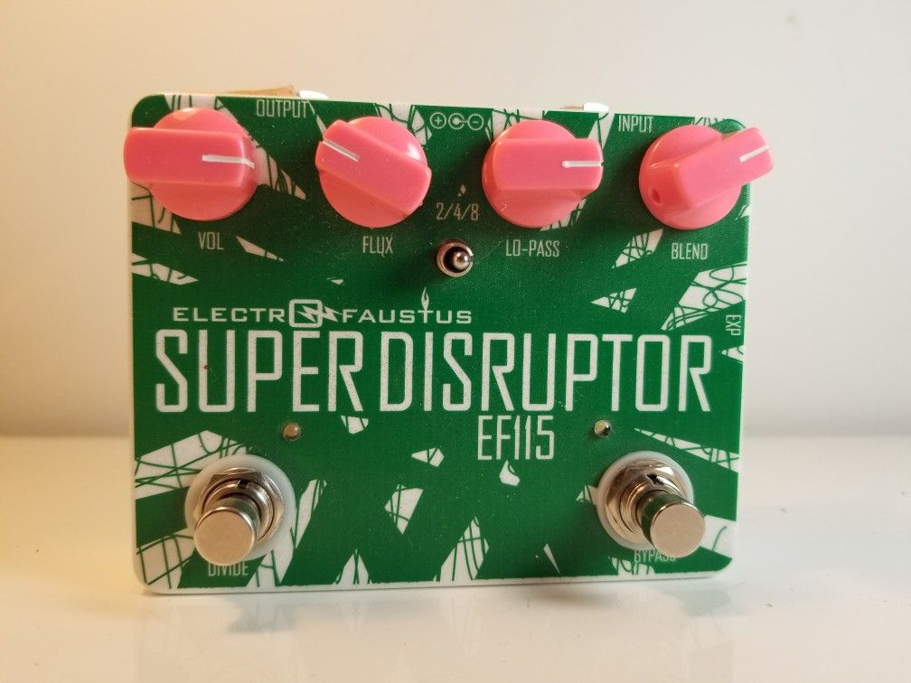 Guitar and Bass effects pedal 130