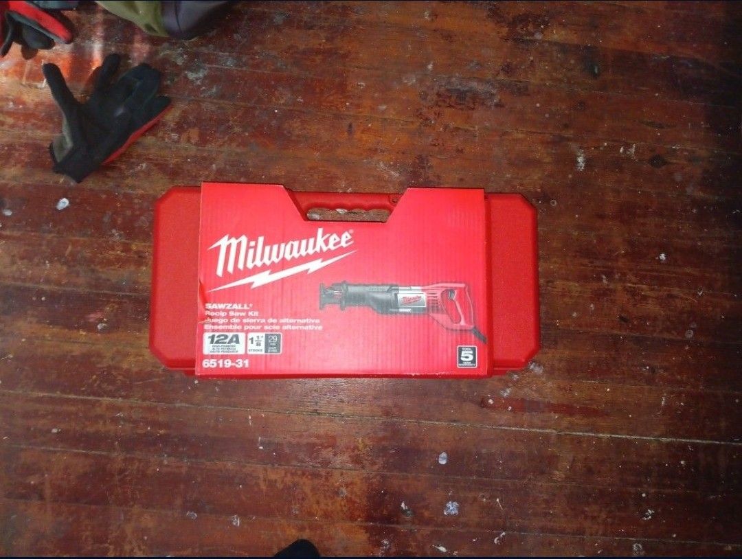 Milwaukee Sawzall 12A 1-1/8 29mm