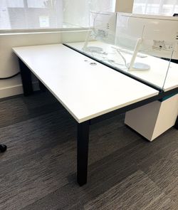 Office Desk with Glass Partition And  Integrated Power Strip