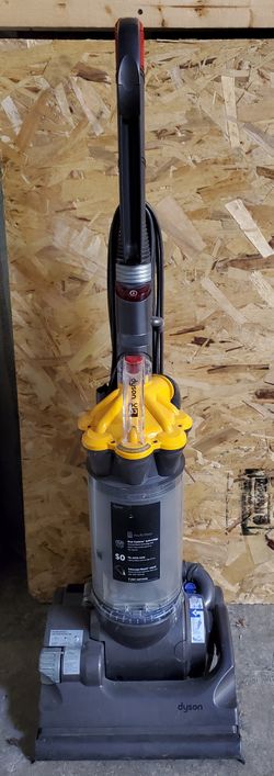 Dyson DC33 Vacuum