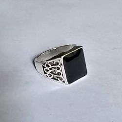 BLACK ONYX  BEZEL SET QUALITY TITANIUM STAINLESS SILVER  NEW SIZE 10 RING