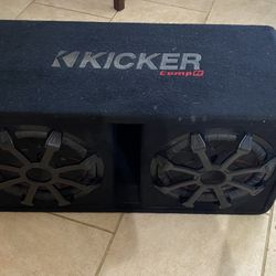 Two 12” Kicker Comp R Woofers In Ported Kicker Box With Covers
