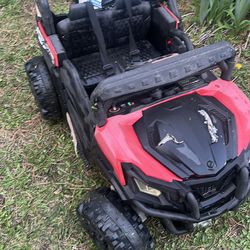 Kids Electric Ride-On UTV (2 Seater) – Needs Battery / Not Running