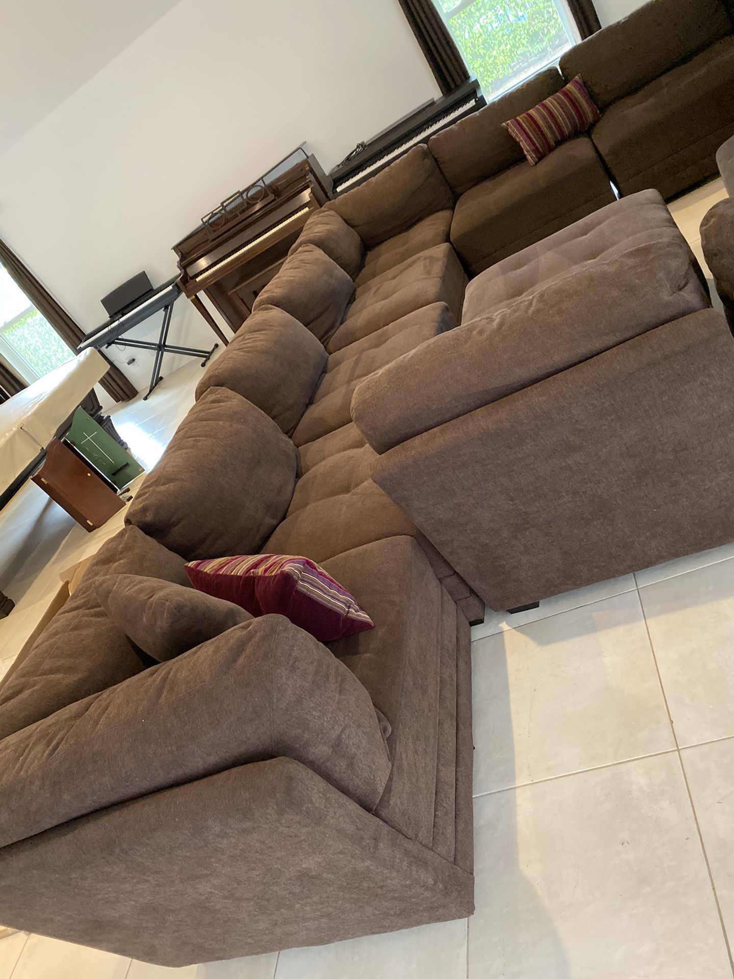 Sofa couch sectional