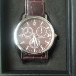 New Men's Brown / Silver Watch Alligator Design On Band Made of Pleather ,Buckle  