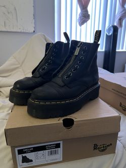 Dr Martens Sinclair