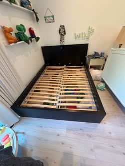 IKEA LYNGÖR Queen Bedframe ONLY!