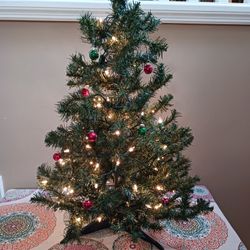 34 Inch Decorated Christmas Tree