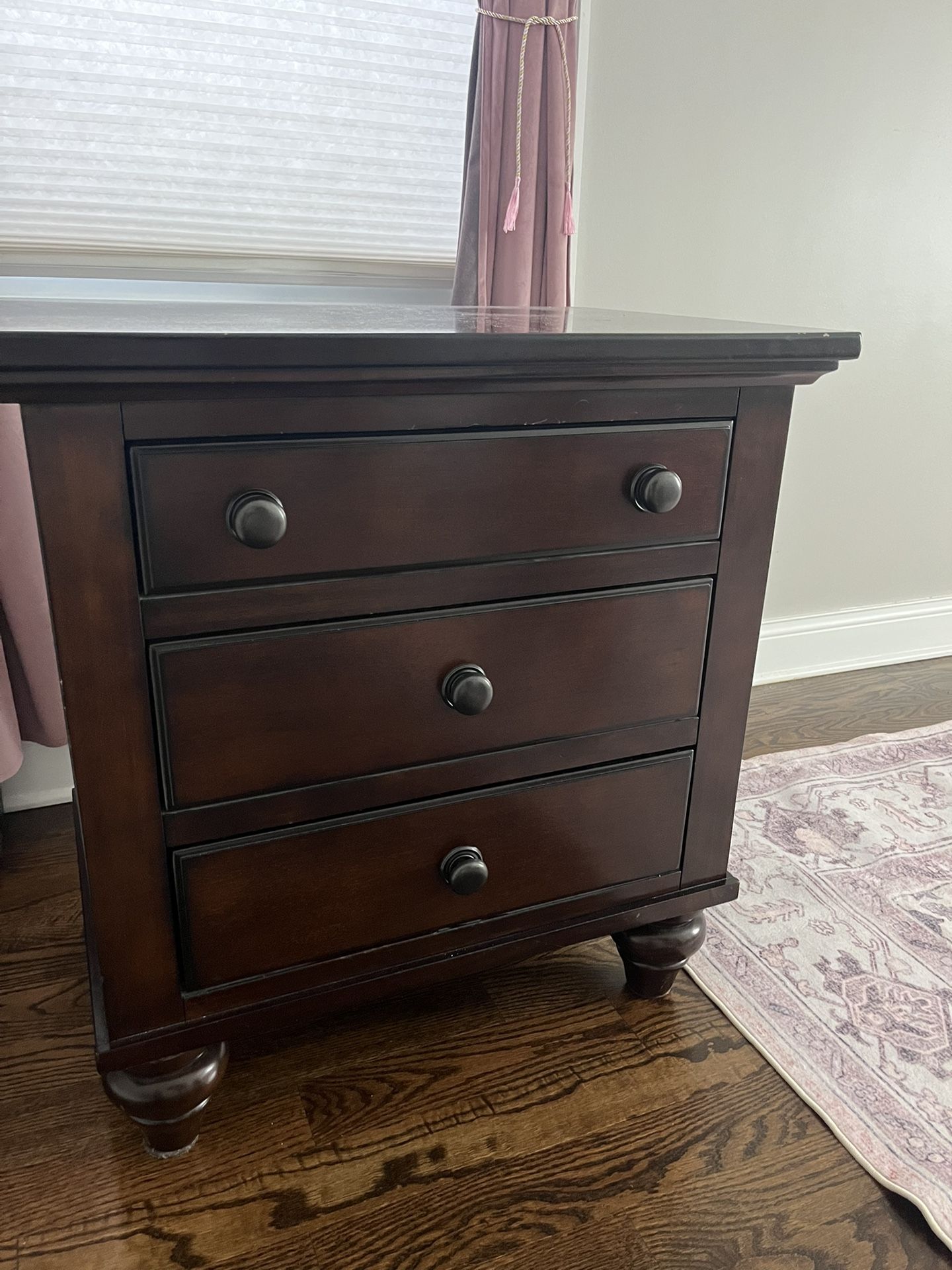 Bed Side Table 