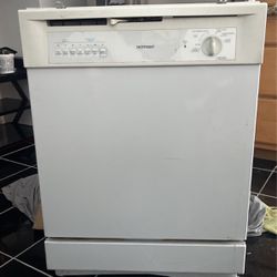 Dishwasher Perfect Working Conditions 100 Or Best Offer
