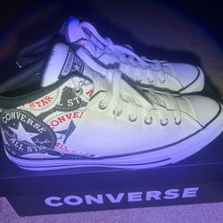 Men’s Chuck Taylor All Star High Street Logo Print Mid