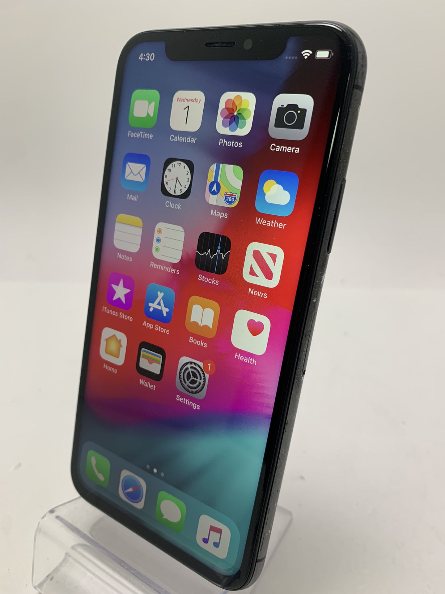 Apple iPhone X Space Gray 64GB UNLOCKED With 30  Day Warranty 