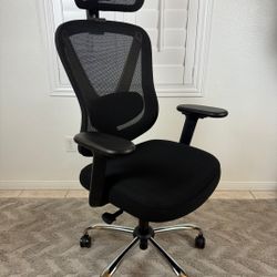 🪑 Ergonomic Mesh Office Chair – Brand New!
