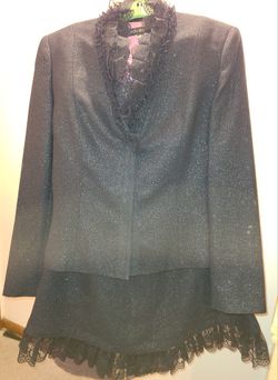 2 Pices Skirt Suit Best Offer. Pick Up 