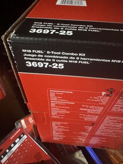 M18 FUEL™ 5-Tool Combo Kit Juego de combinado de 5 herramientas M18 J Ensemble de 5 outils M18 FUEL™ 3697-25