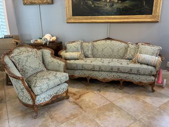 Antique Sofa Set