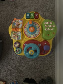 Vtech Magic Star Learning Table - Spanish & English