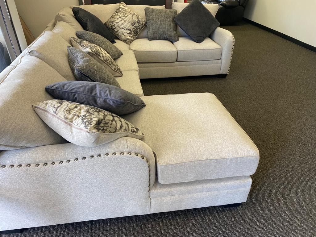 Dellara Chalk4-Piece LAF Sectional
by Ashley🚩WİTH İNTEREST FREE PAYMENT OPTİONS