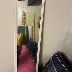 3 White Mirrors and 1 Pink mirror
