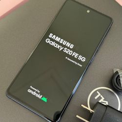 Samsung Galaxy S20 FE  , 128GB  , Unlocked   for all Company Carrier ,  Excellent Condition