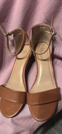 Sandals for women size 7.5