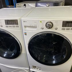 White Front Load Washer And Dryer Set 