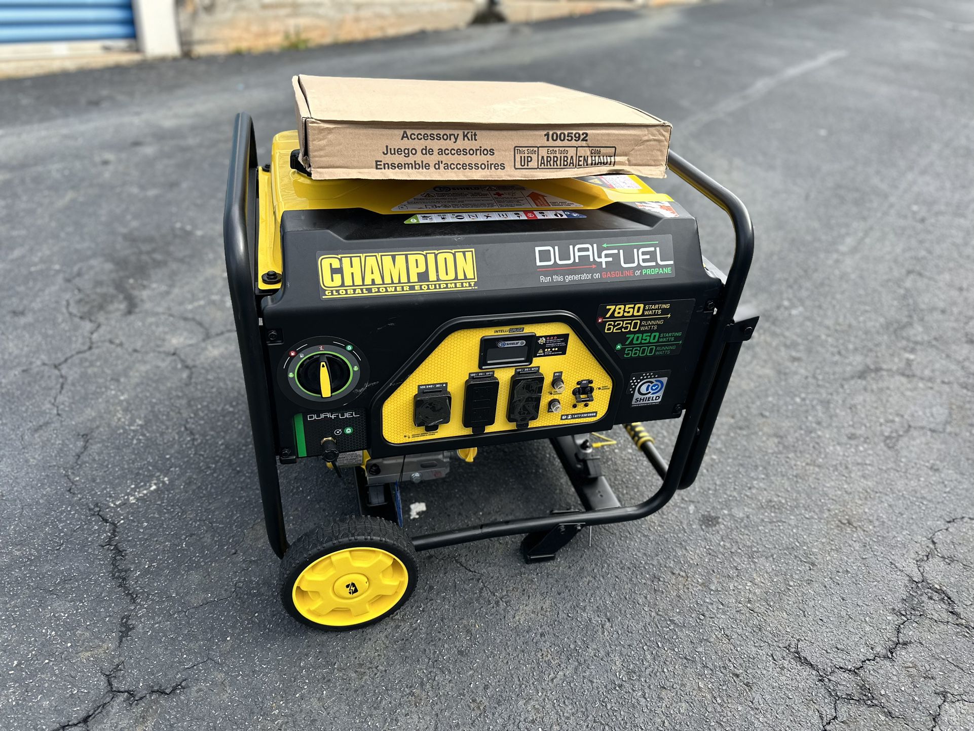 Champion dual fuel generator