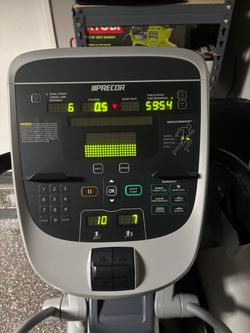 Precor Elliptical EFX 833