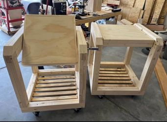 ONLY ONE LEFT! Heavy duty flip top table. Great for tools and workshop!easily handles heavy tools!