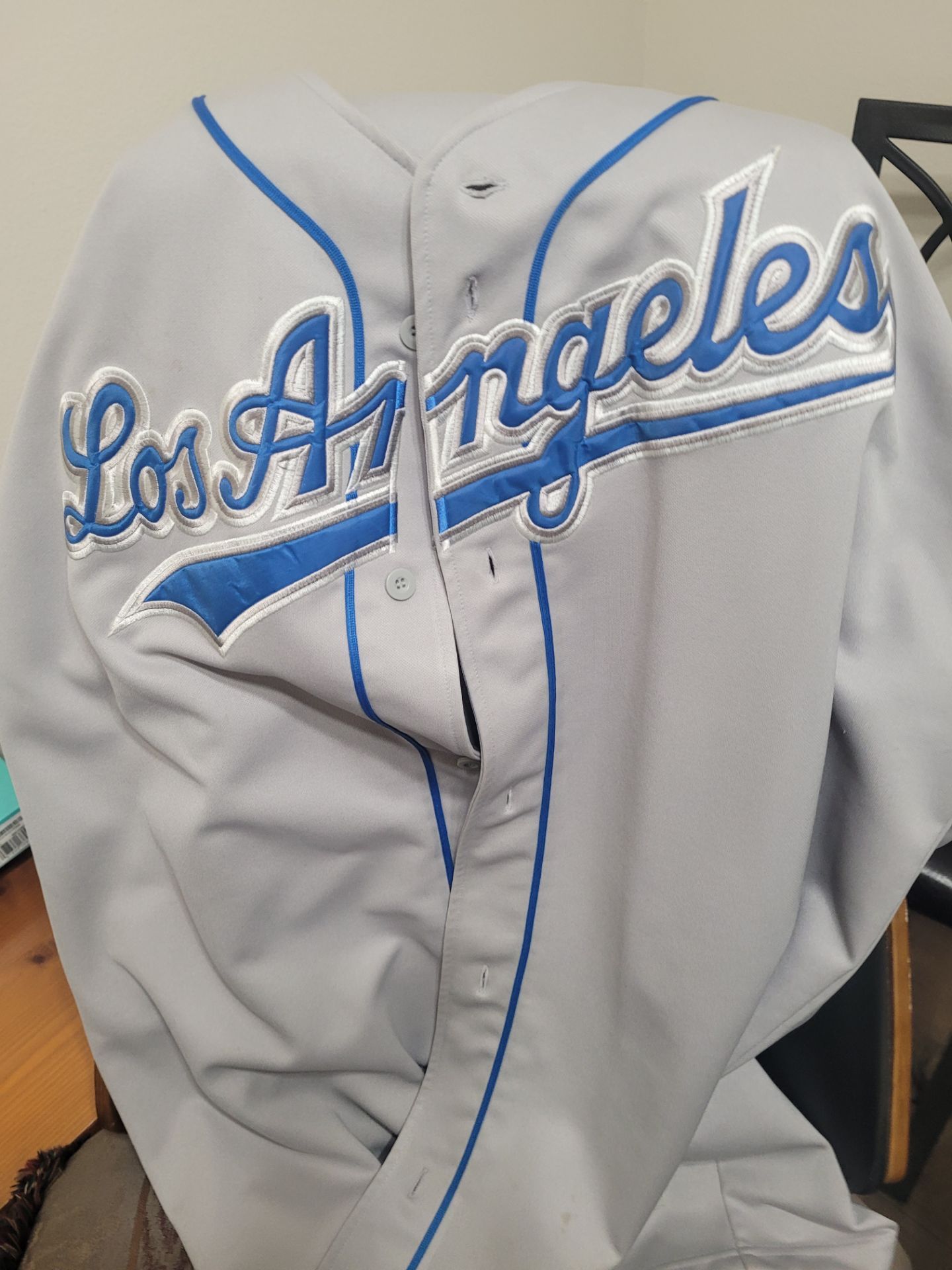GREY DODGERS JERSEY SIZE 50