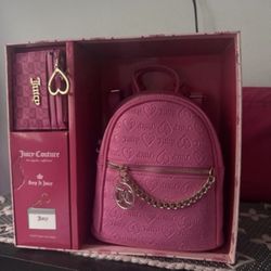 Juicy Couture Backpack And Fitted Sheets 