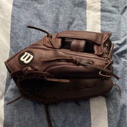 A950 Wilson Baseball Glove