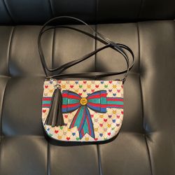 White Purse W/colorful Hearts .