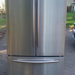 Neveras Tres Puertas Statill 36/68