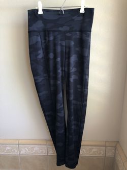 Soma Women’s Black Camo Legging- Size M