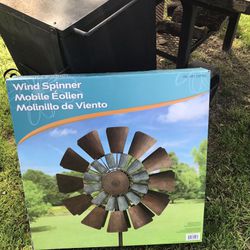 Brand New Lawn Wind Spinner