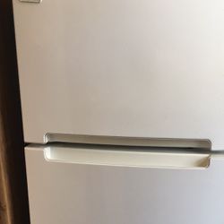 Mid Size Whirlpool Refrigerator